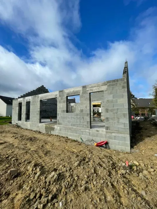 Maison parpaing porte